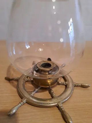 Portacandela stile marinaro in bronzo e vetro