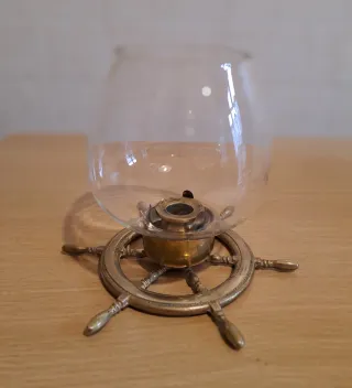 Portacandela stile marinaro in bronzo e vetro