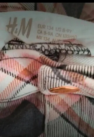 Pantalones de cuadros para niña