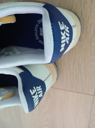 Nike Air Force 1 Blancas y Azul