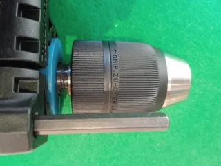 Taladro Makita HP1641 Percutor