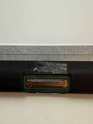 Pantalla portátil 156 BGA EA2