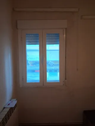 Ventana de aluminio para dormitorio