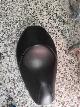 Asiento Suzuki Burgman Carburación