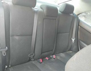 Cinturón seguridad trasero toyota avensis 383116
