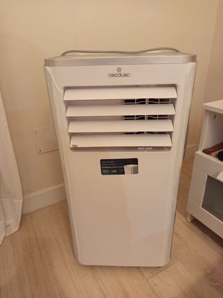 Pack: Cama individual con Aire Acondicionado y TV