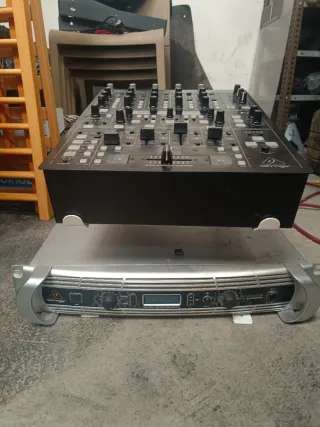 Equipo de música Completo. Detalles en fotos.