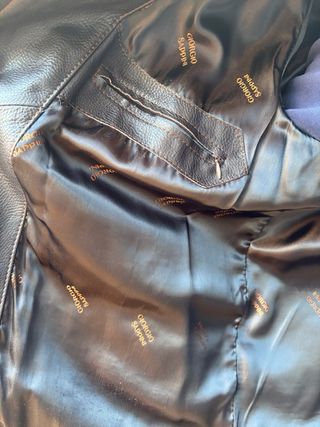 Chaqueta de piel marrón