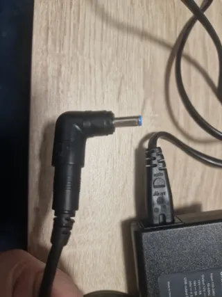 Cargador Universal (4.5mm) - Ideal para HP/Dell