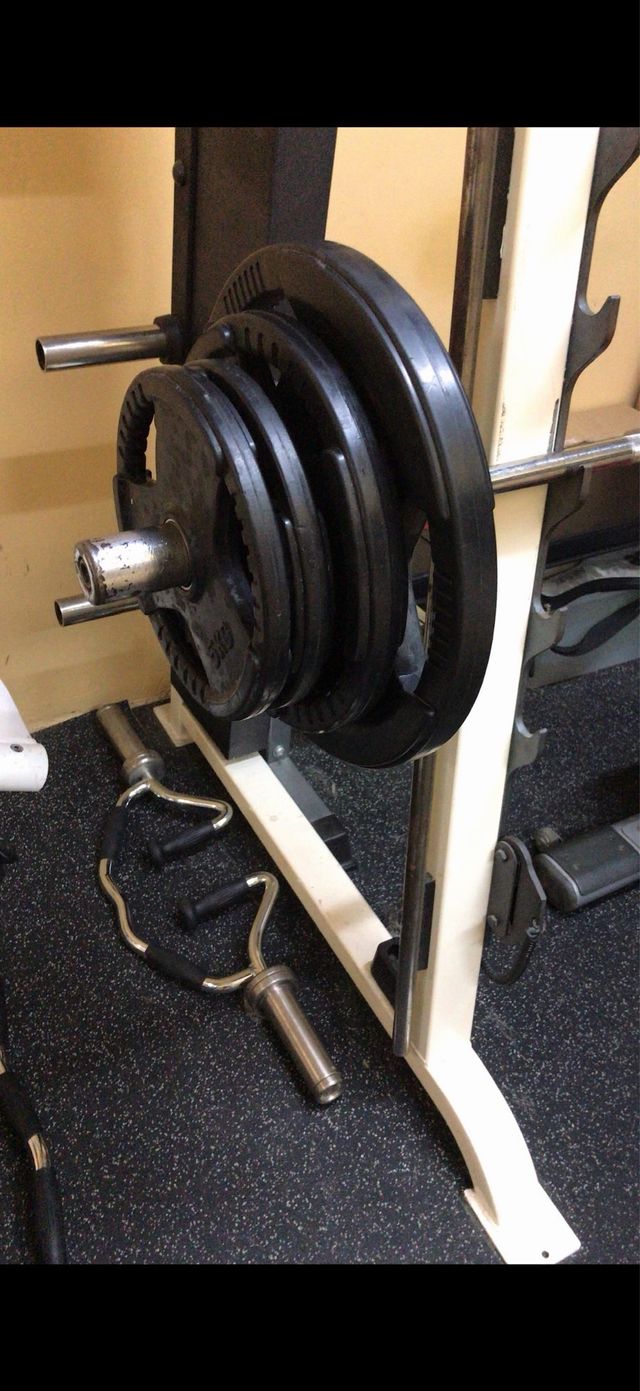 Barra Olímpica con Manguitos Cortos