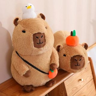 Peluche Capybara con Accesorios