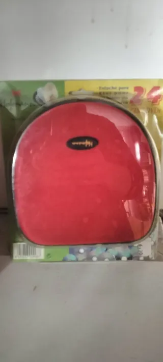 Estuche para 24 CDs/DVDs Rojo