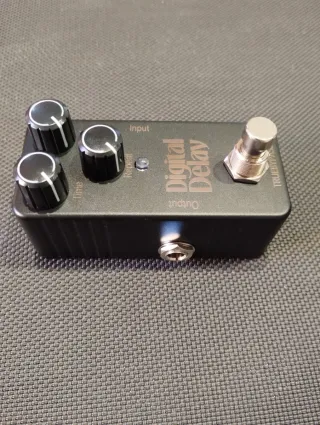 Pedal Guitarra Delay Digital