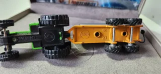 Tractor Siku con Cisterna Kaweco