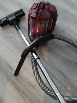 Aspiradora Rowenta nueva