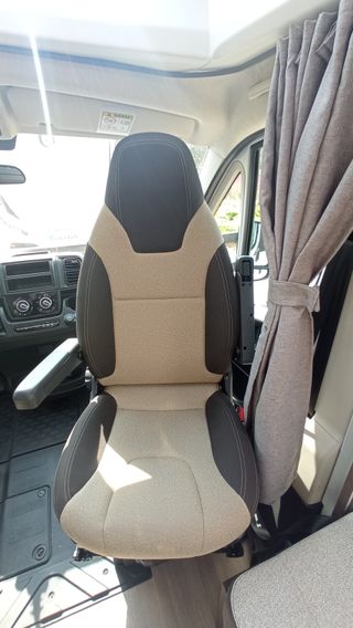 Autocaravana Benimar Tessoro 495 !!! SEMINUEVA !!!