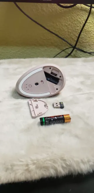 Raton Logitech Lift vertical