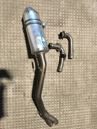 Escape LeoVince SBK Yamaha TMAX 500