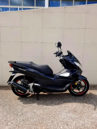 Honda PCX 125cc Negra Automática
