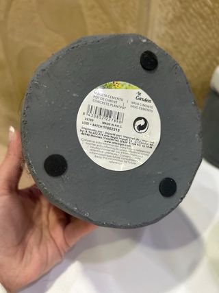 Lote 5 macetas barro modernas