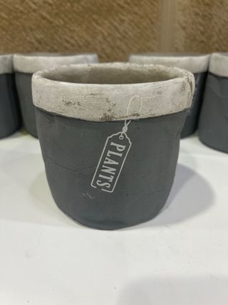 Lote 5 macetas barro modernas