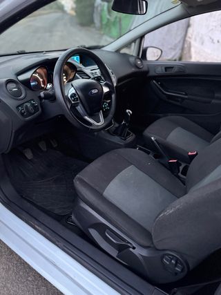 Ford fiesta 1.5 2013