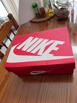 Nike Court Borough Low Recraft (GS) 5Y