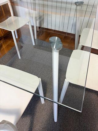 Mesa Comedor Cristal y Metal 140*90cm