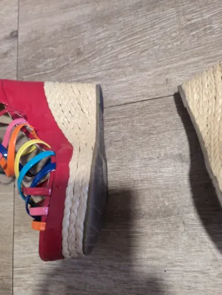 Sandalias de tacón multicolor