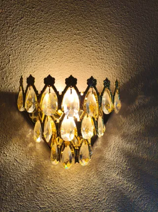 5 Lámparas tipo araña bronce y cristal y 4 aplique