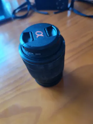 Objetivo Sony E-Mount 28-70mm