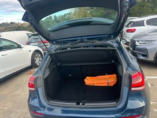 Mercedes-Benz Clase A 200D 2022