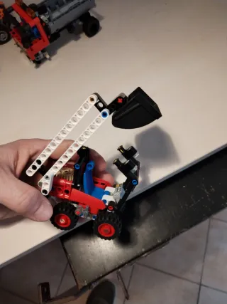 Lego Technic Mini Pala Caricatrice