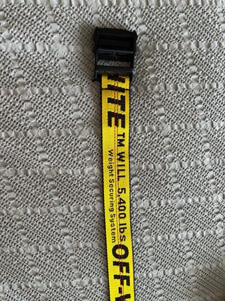 Off-White Cinturón Amarillo Negro