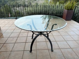 Mesa y 4 sillas jardín cristal y metal