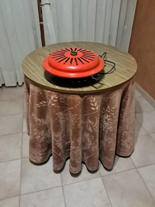 Mesa camilla redonda de madera