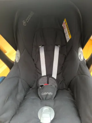 Maxi-Cosi CabrioFix Silla Portabebé y regalo saco