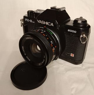 Yashica FX-3 Super 2000 Cámara Analógica