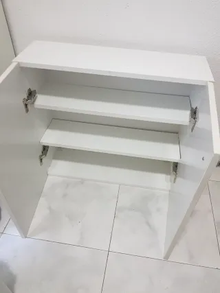 Mueble auxiliar blanco