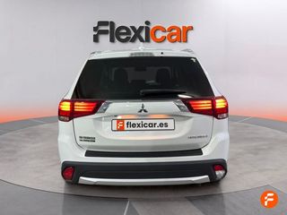 Mitsubishi Outlander 200 MPI Motion CVT 2WD 7 Plazas