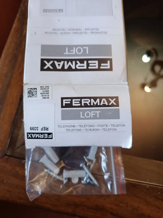 Telefonillo Fermax Blanco