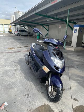 Kymco Betwin 250cc Azul