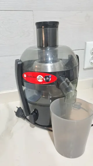 Exprimidor Philips Quick Clean frutas y verduras