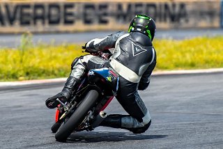 Mono de cuero Dainese