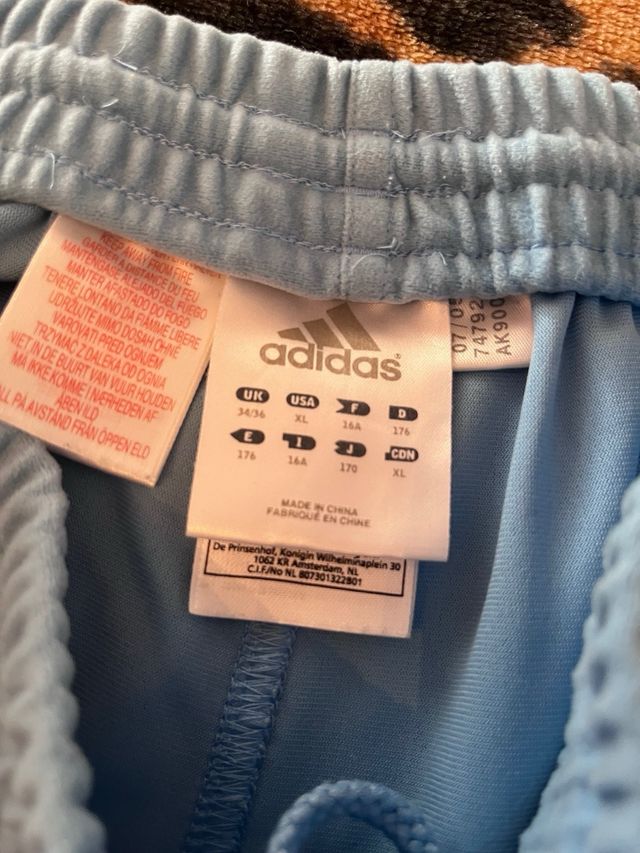 Pantalón chándal Adidas Challenger vintage y2k 00s