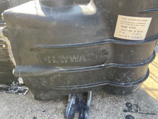 Bomba de agua Hayward negra