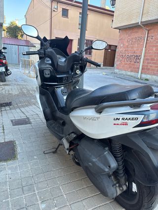 Kymco KXCT 125 Scooter Maxi Blanca