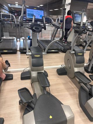 Lote Maquinaria Cardio Technogym Alta Gama