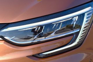 Renault Megane 1.3 Zen TCe 140CV EDC ¡SOLO 60.000!