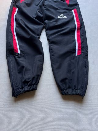 Pantalón deportivo Daedo negro/rojo Talla S Retro